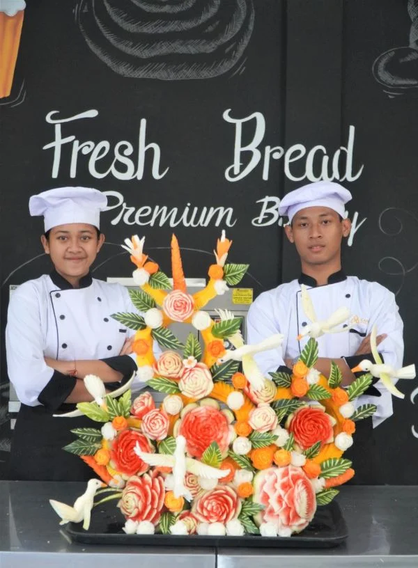fruit_carving